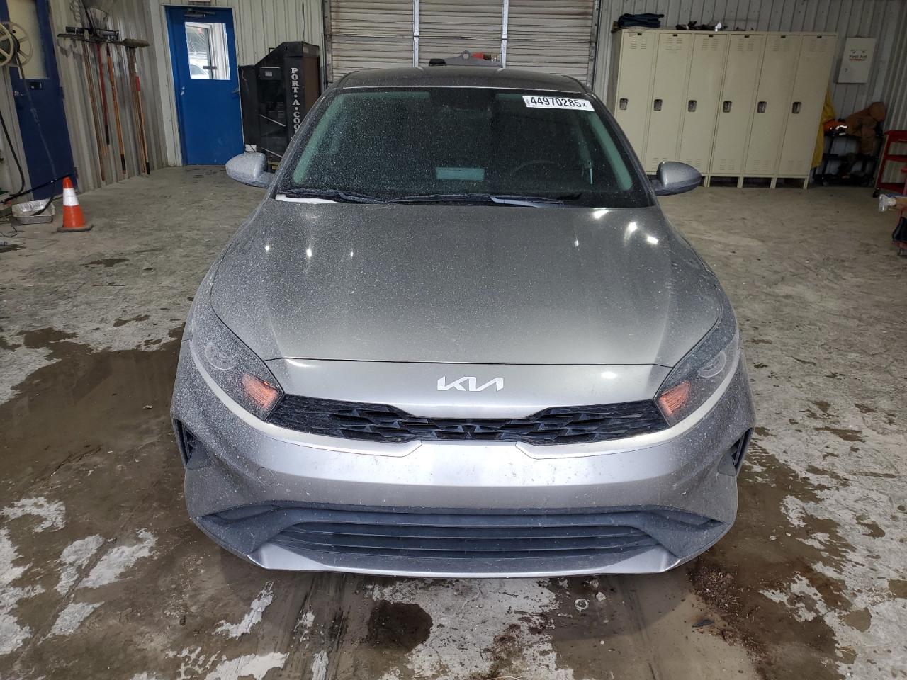 2022 Kia Forte - Image 5