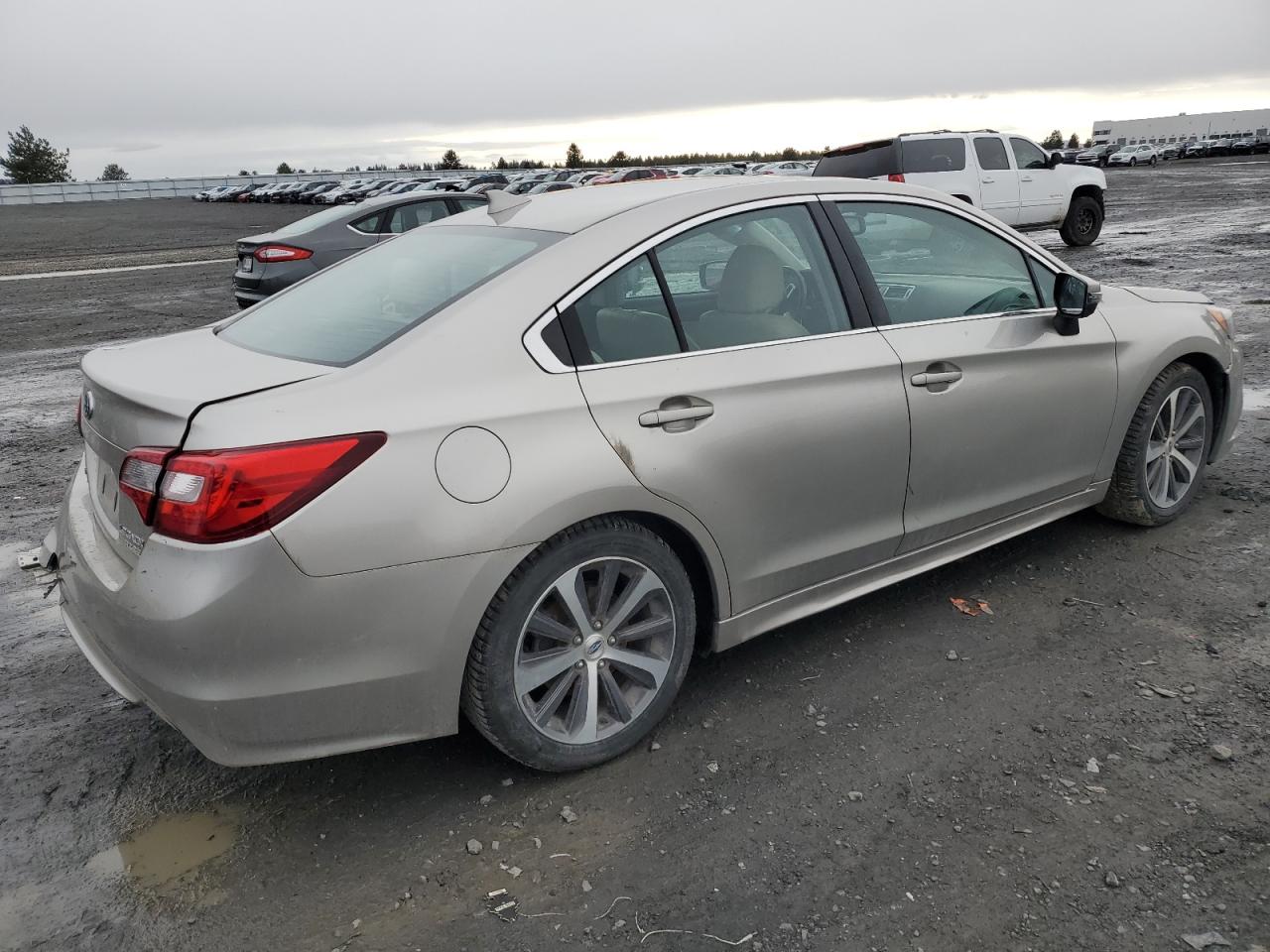 2017 Subaru Legacy - Image 3