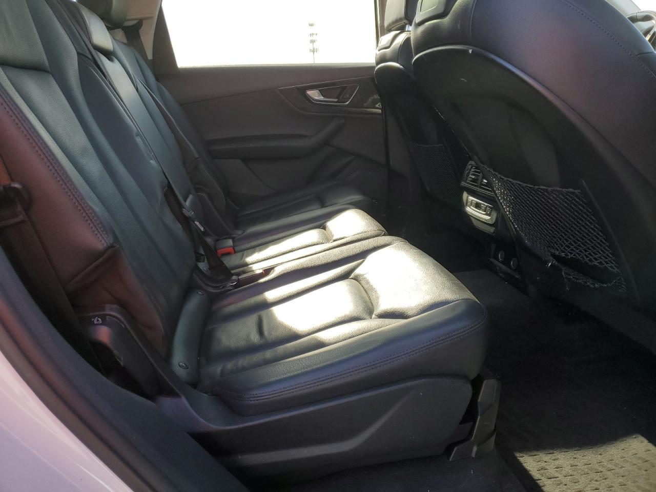 2018 Audi Q7 - Image 11
