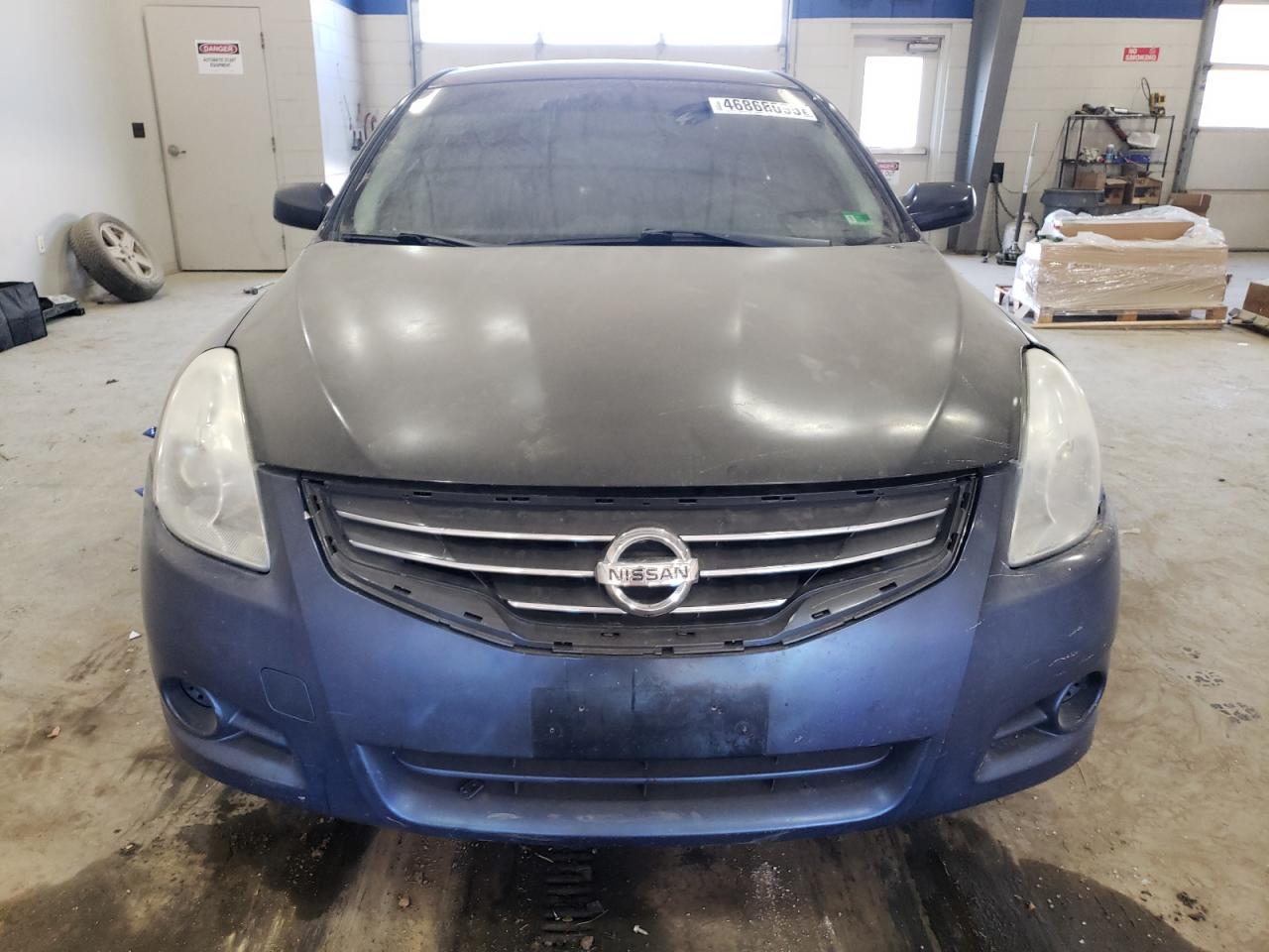 2012 Nissan Altima - Image 5