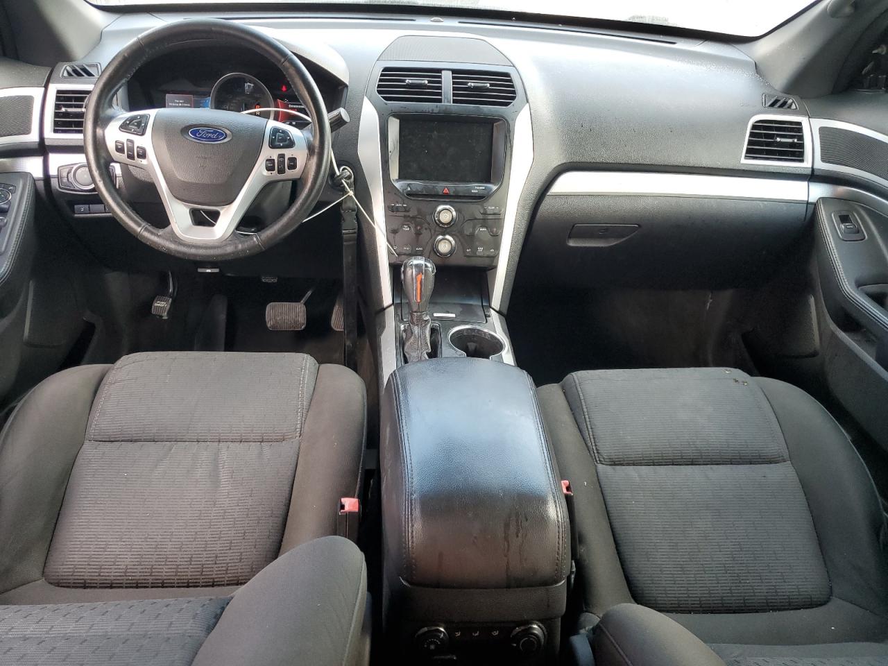 2015 Ford Explorer - Image 8