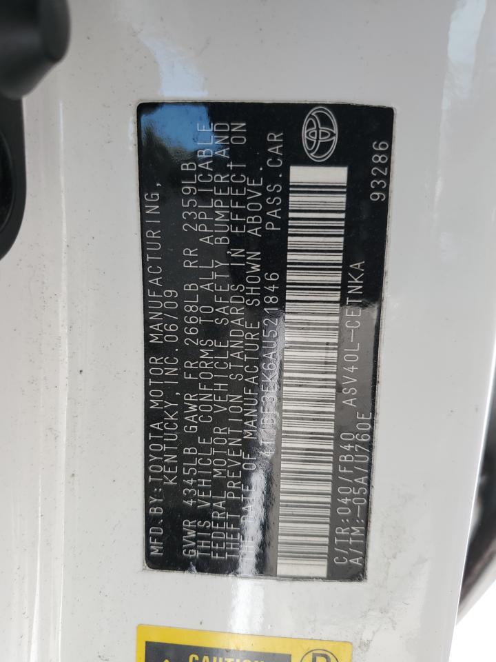 2010 Toyota Camry - Image 12