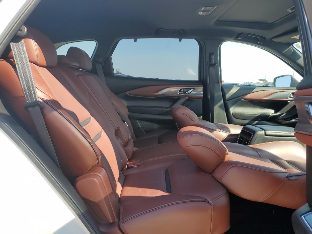 2017 Mazda CX-9 - Image 11