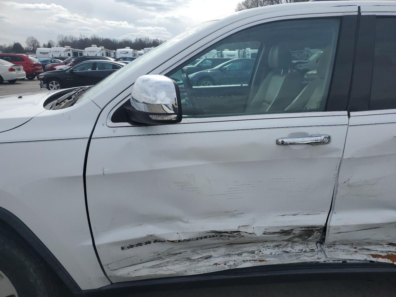 2015 Jeep Grand Cherokee - Image 7