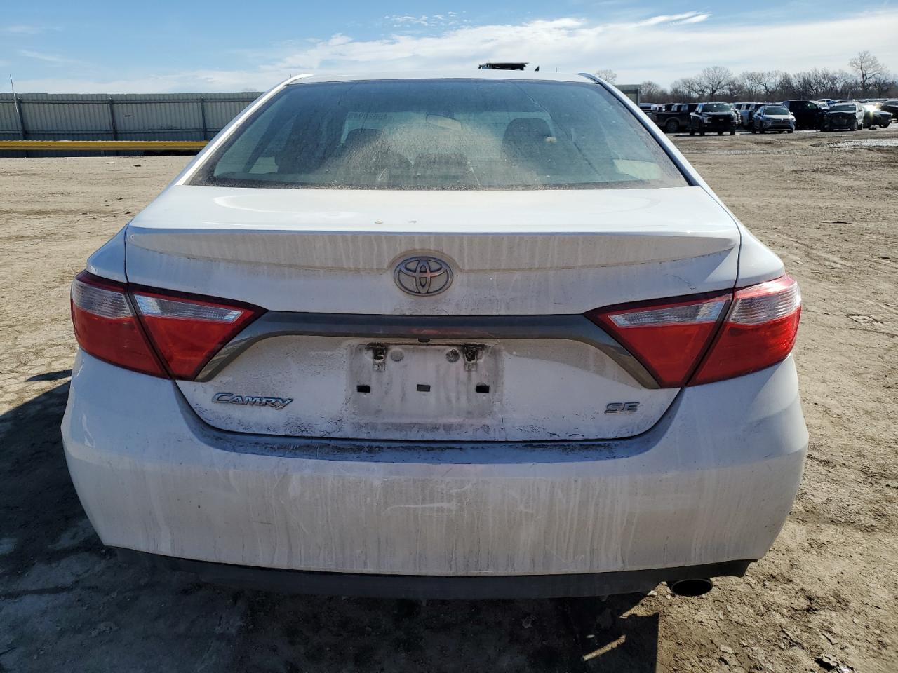 2016 Toyota Camry - Image 6