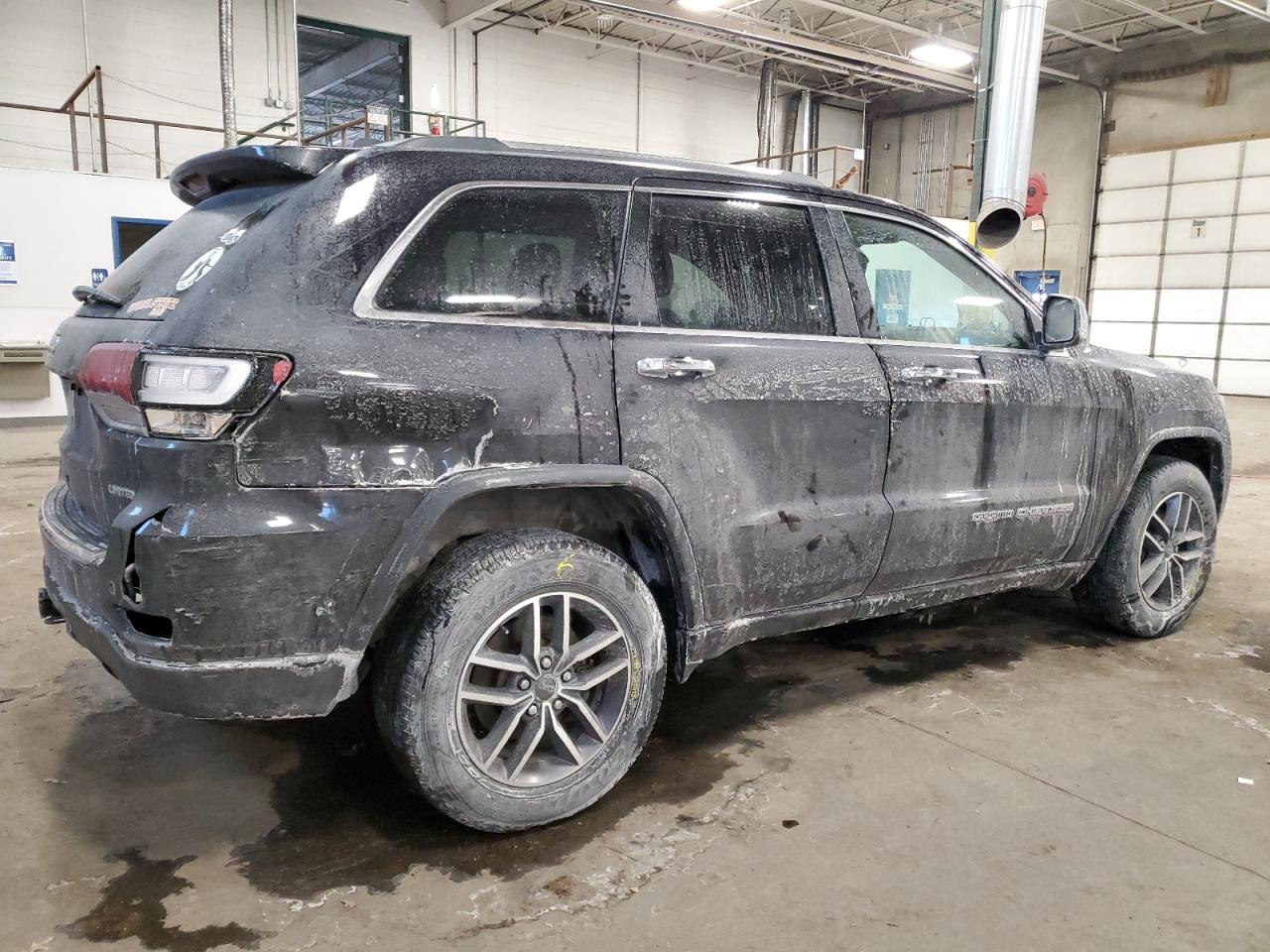 2020 Jeep Grand Cherokee - Image 3