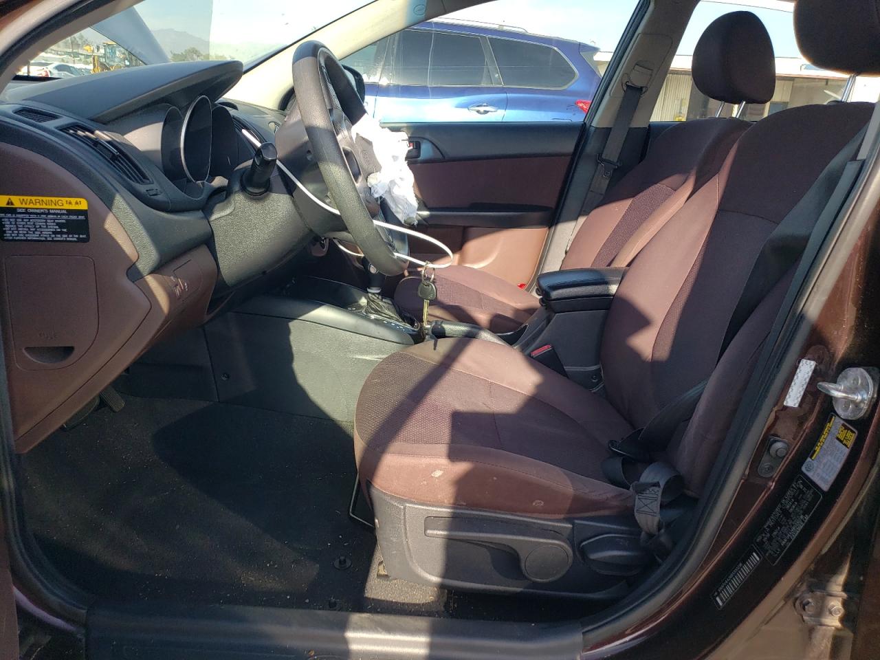 2011 Kia Forte - Image 7