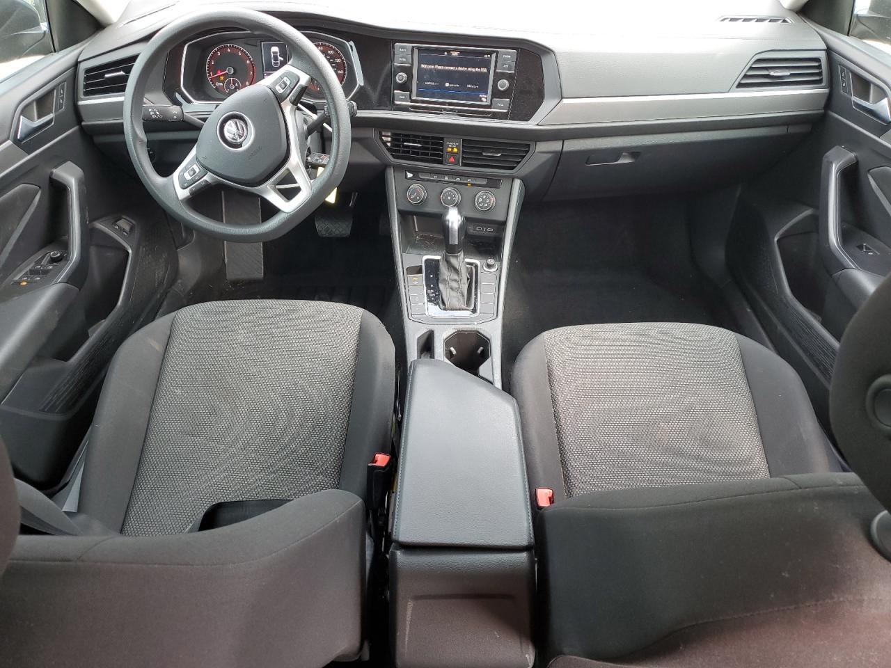 2021 Volkswagen Jetta - Image 8