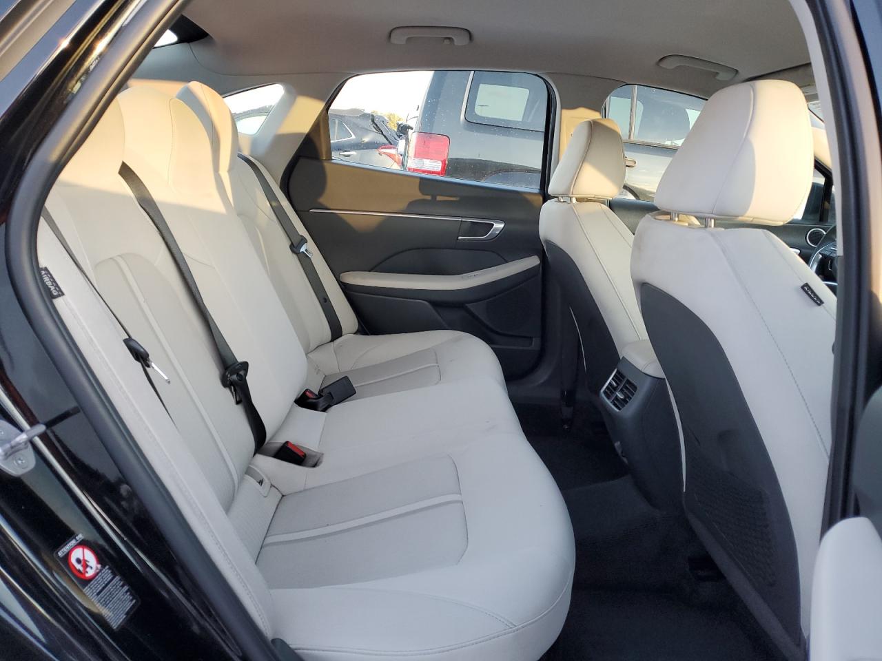 2023 Hyundai Sonata - Image 10