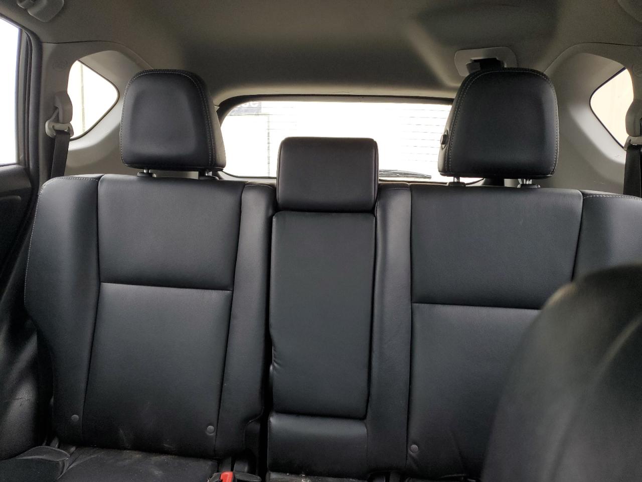 2015 Toyota RAV 4 - Image 10
