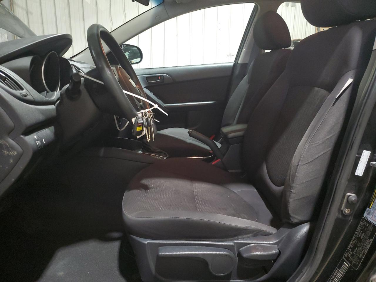 2012 Kia Forte - Image 7
