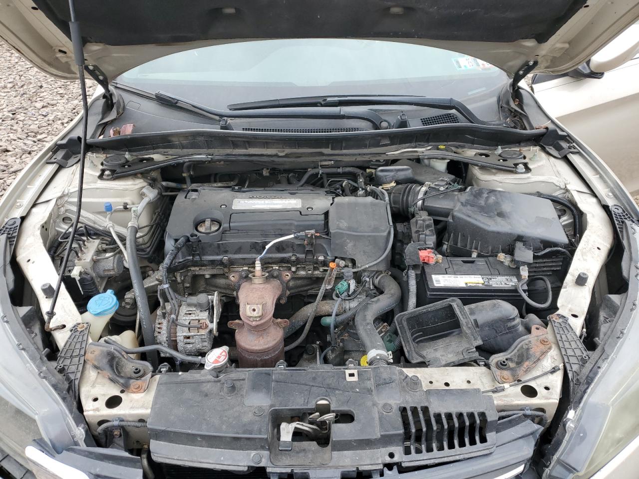 2014 Honda Accord - Image 13