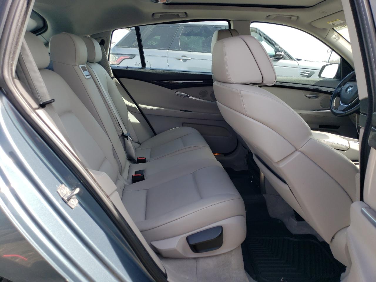 2011 BMW 5er - Image 10