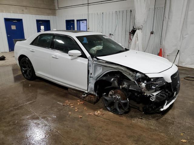  CHRYSLER 300 2023 Белый