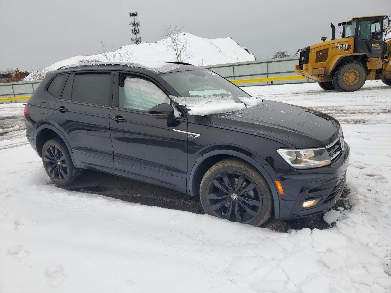 2021 Volkswagen Tiguan - Image 4
