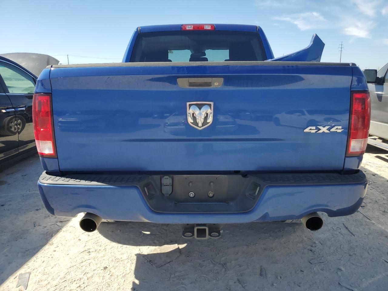 2014 RAM 1500 - Image 6