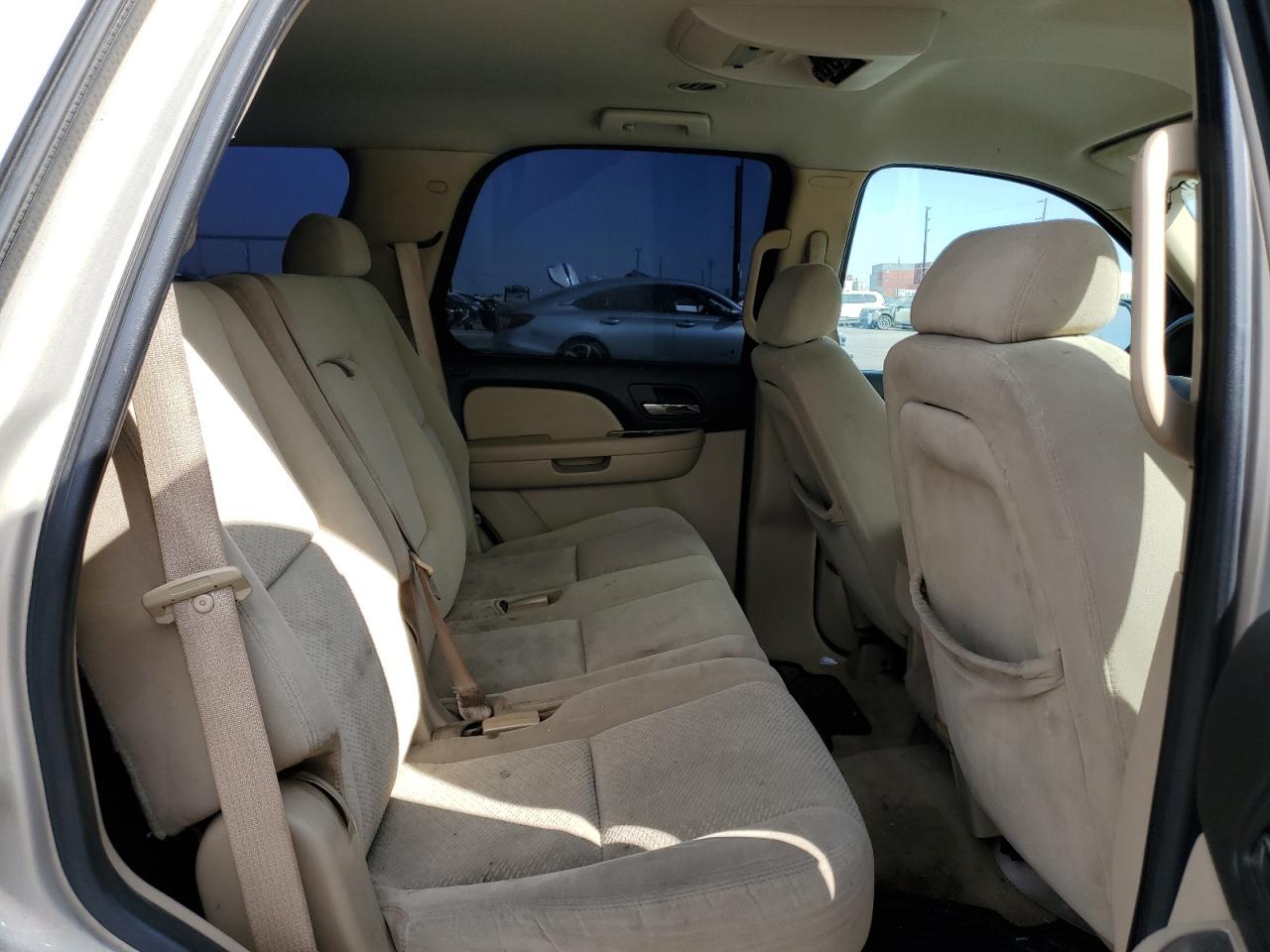 2007 Chevrolet Tahoe - Image 11