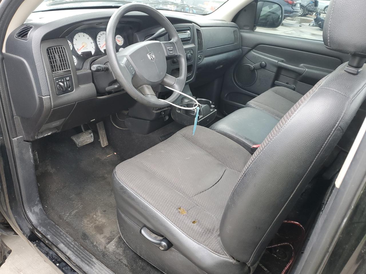2005 Dodge RAM - Image 8