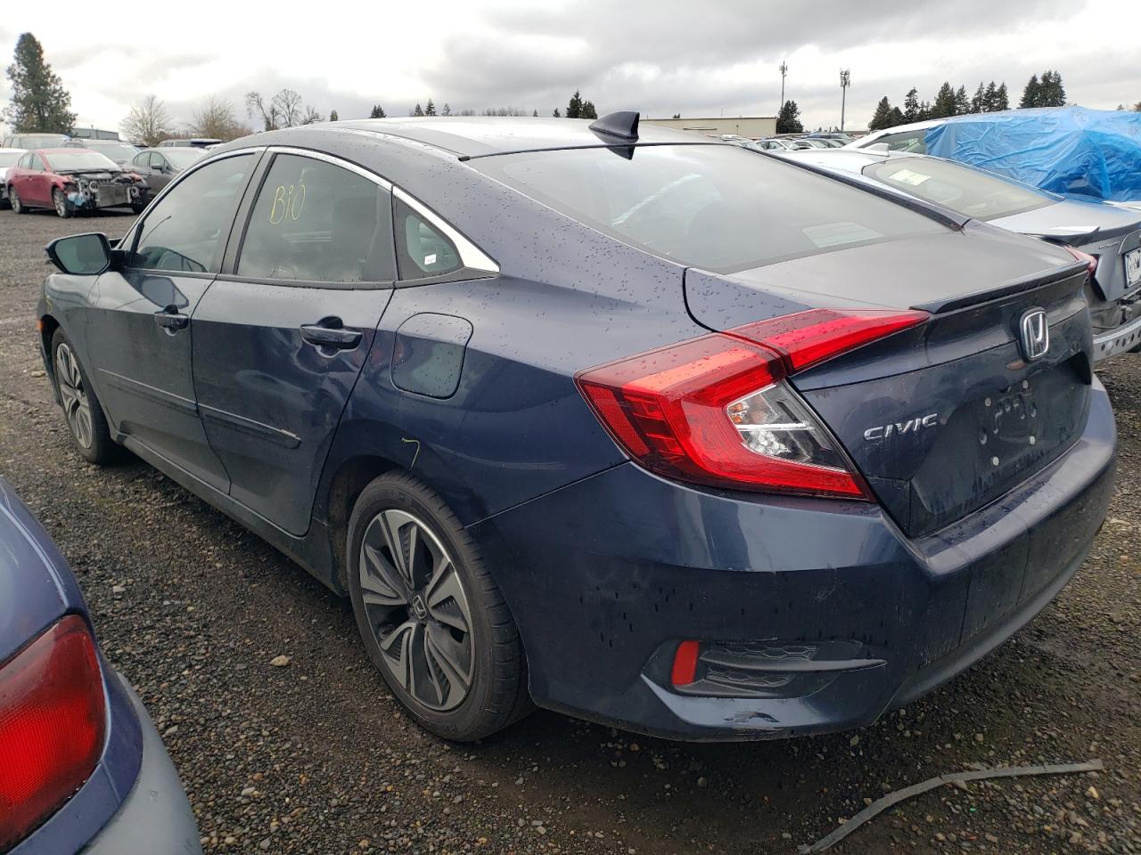 2HGFC1F37HH646847 HONDA CIVIC 2017