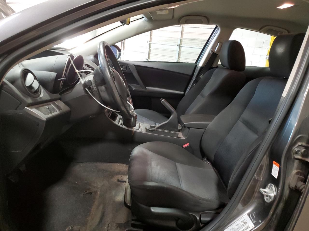 2010 Mazda 3 - Image 7