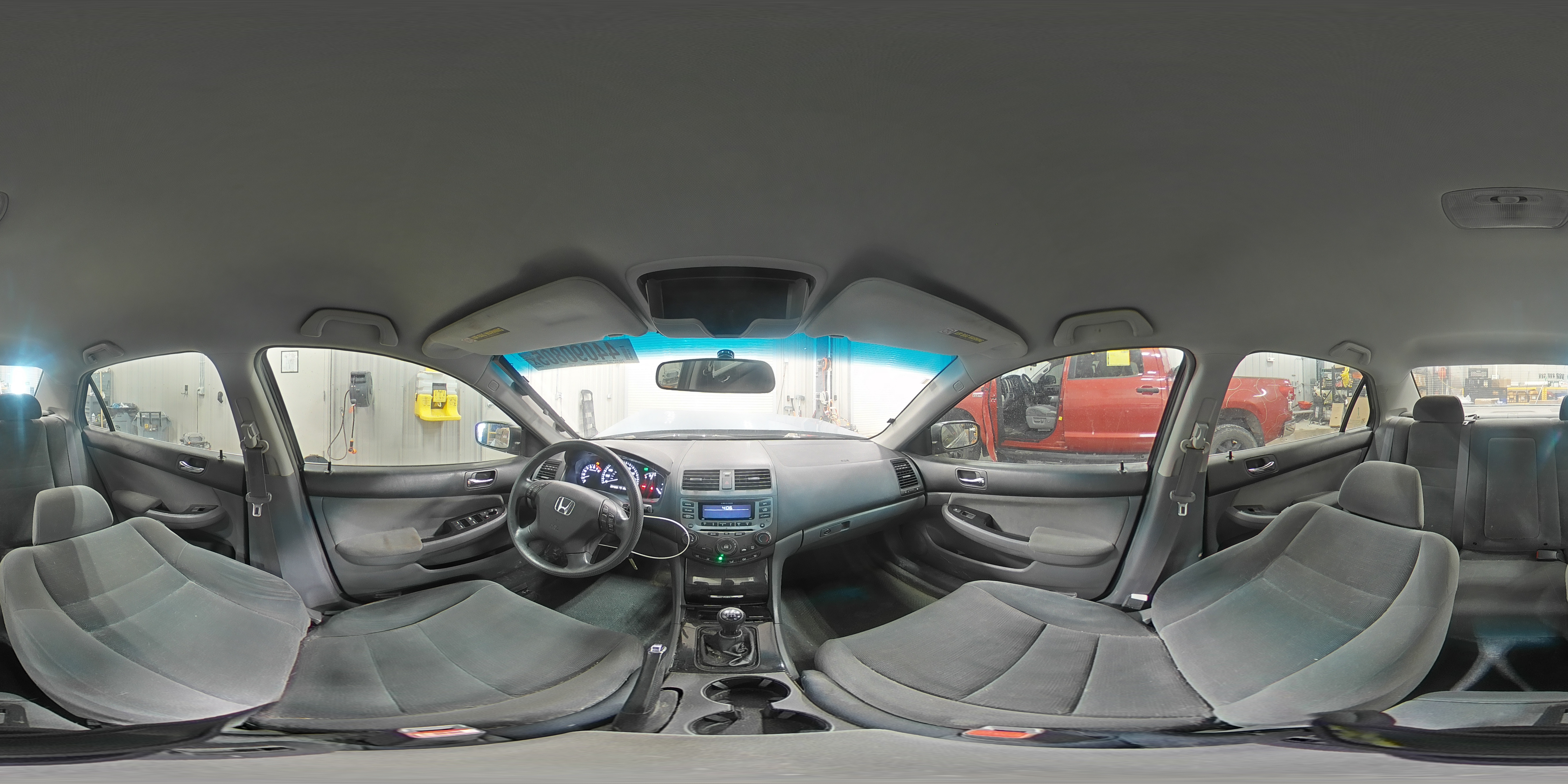 2007 Honda Accord - Image 13