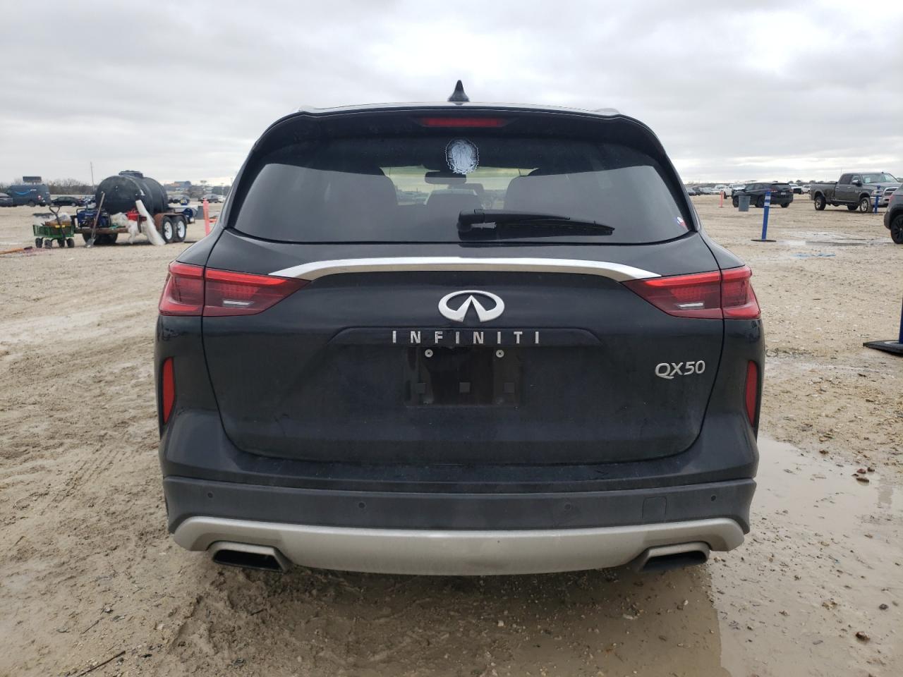 2021 Infiniti QX50 - Image 6
