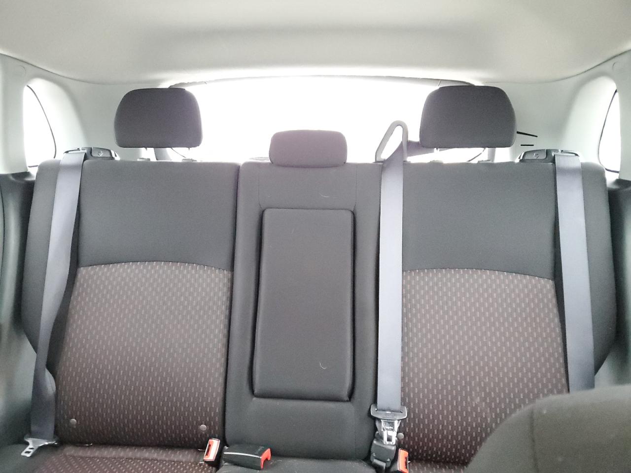 2019 Mitsubishi Outlander - Image 10