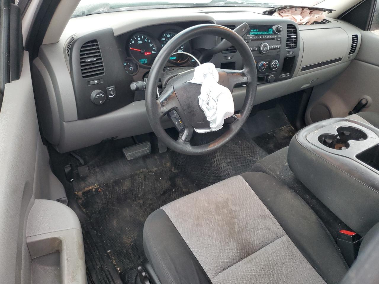 2009 Chevrolet Silverado - Image 8
