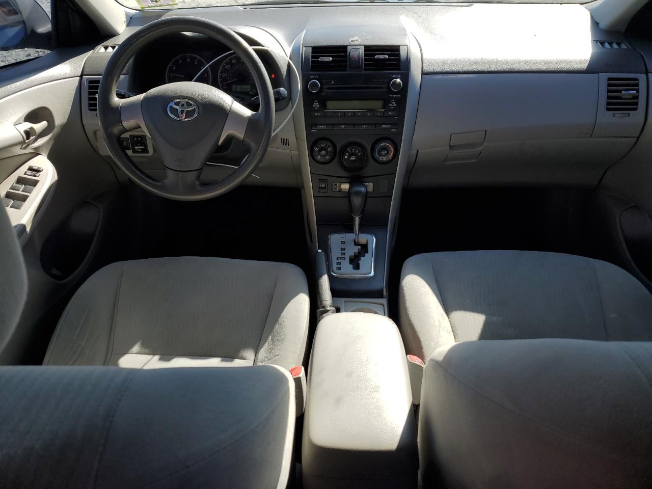 2010 Toyota Corolla - Image 8