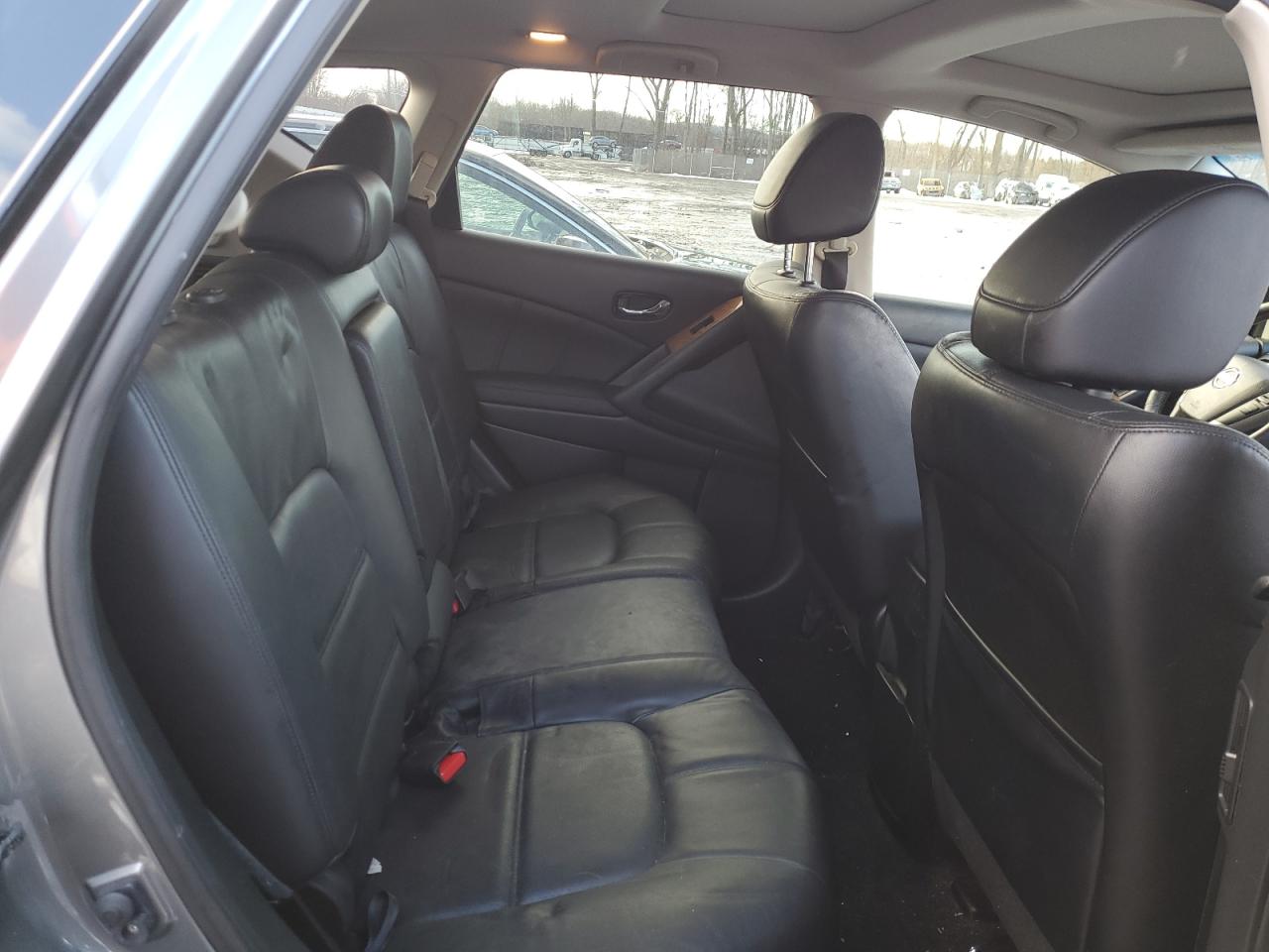 2014 Nissan Murano - Image 10