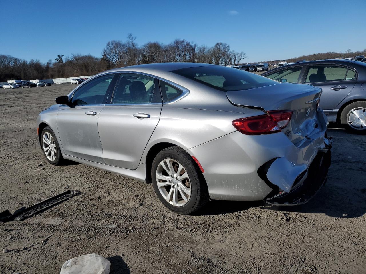2015 Chrysler 200 - Image 2