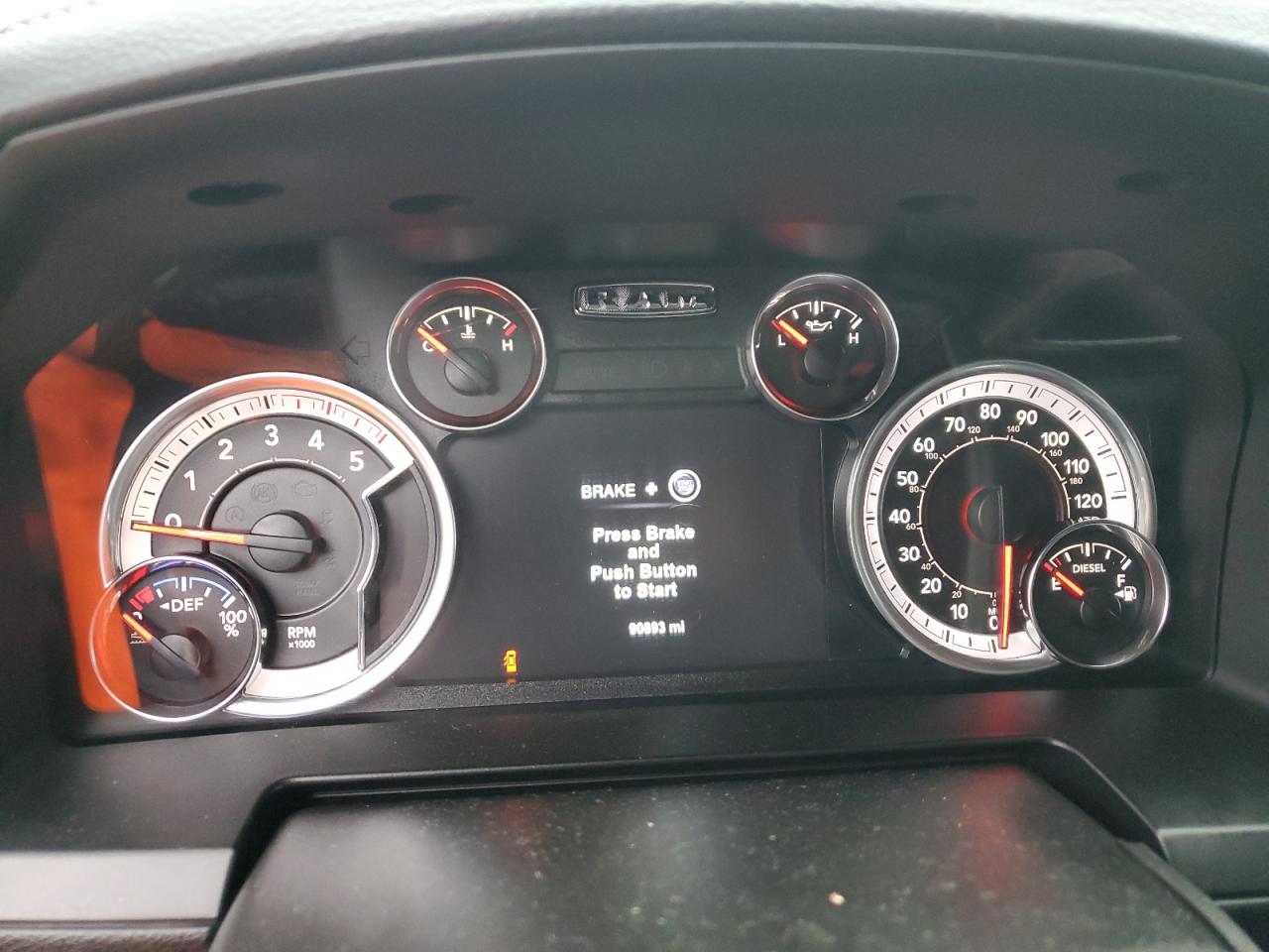 2018 RAM 2500 - Image 9