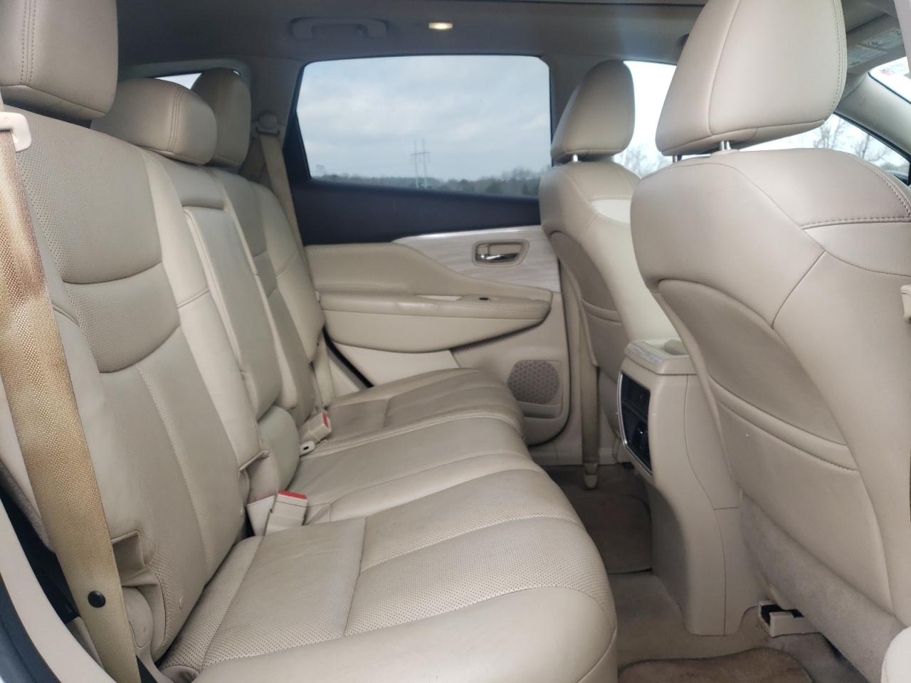2015 Nissan Murano - Image 11