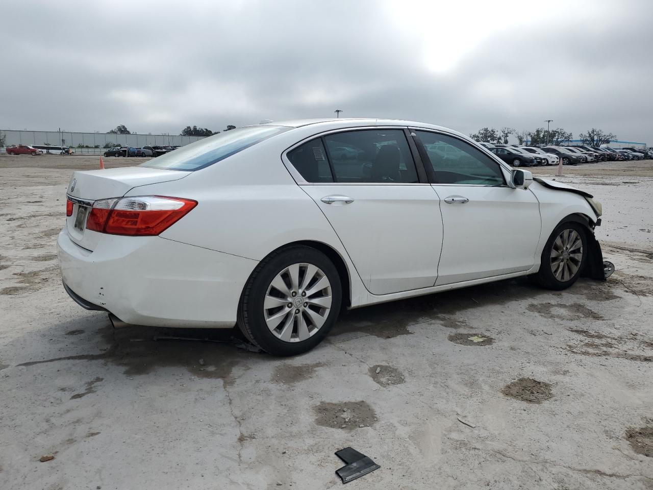 2015 Honda Accord - Image 3