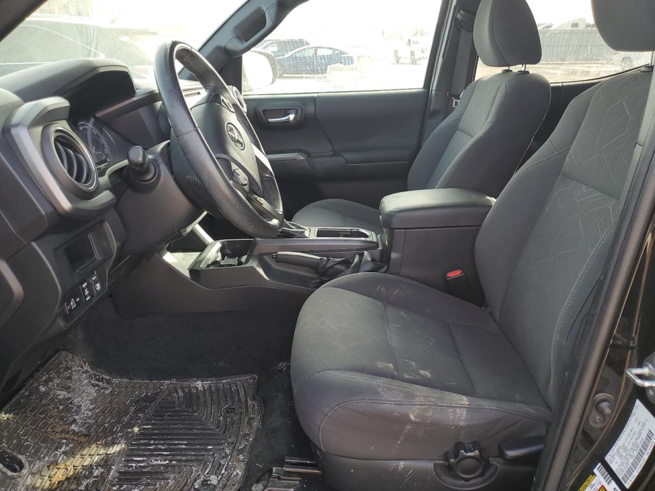 2017 Toyota Tacoma - Image 7