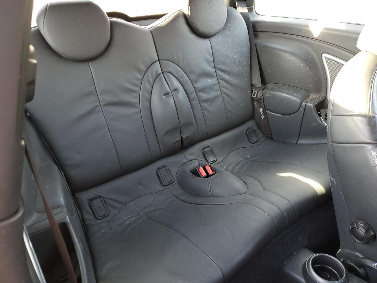 2005 MINI Cooper - Image 10