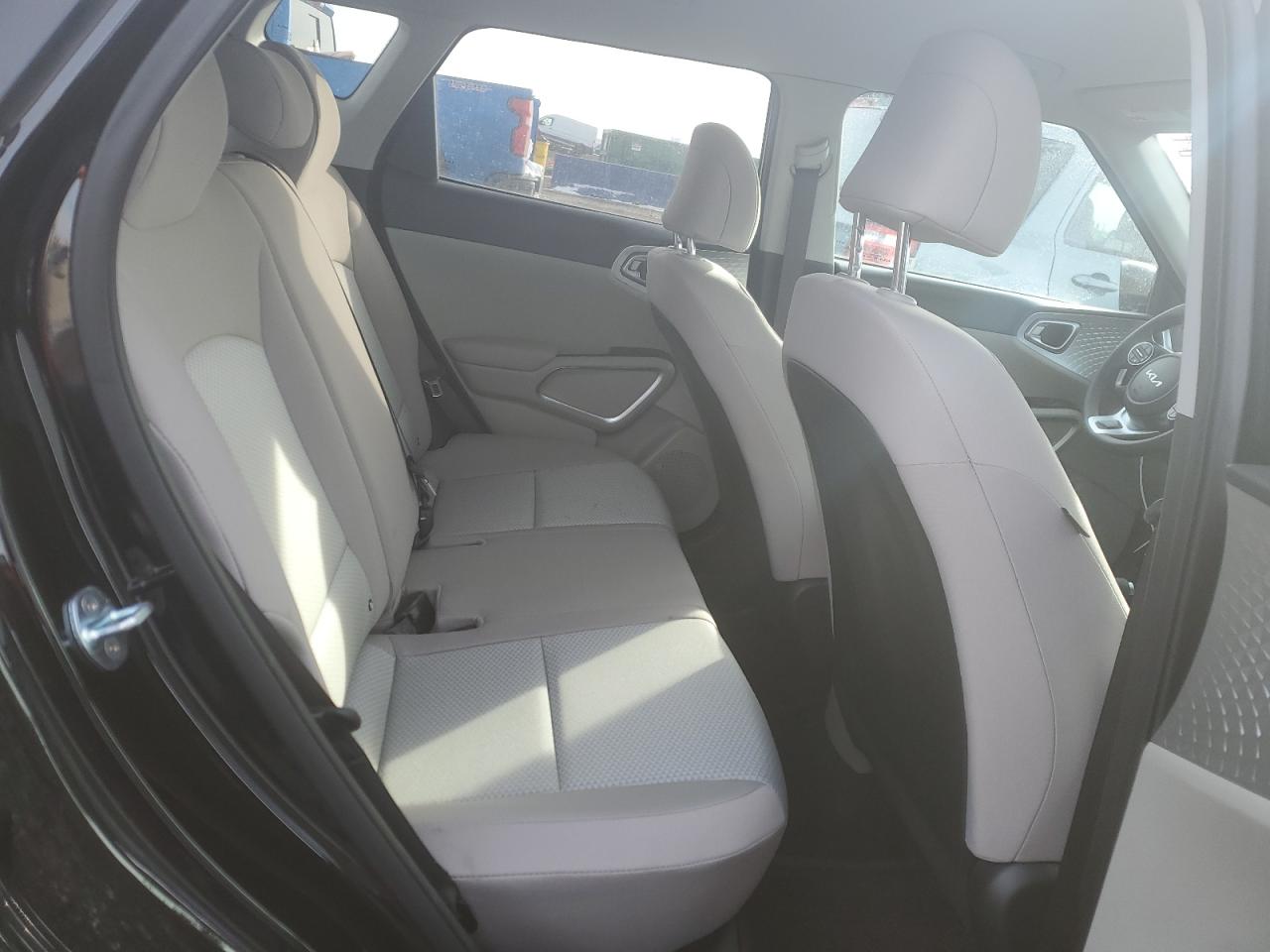 2023 Kia Soul - Image 10