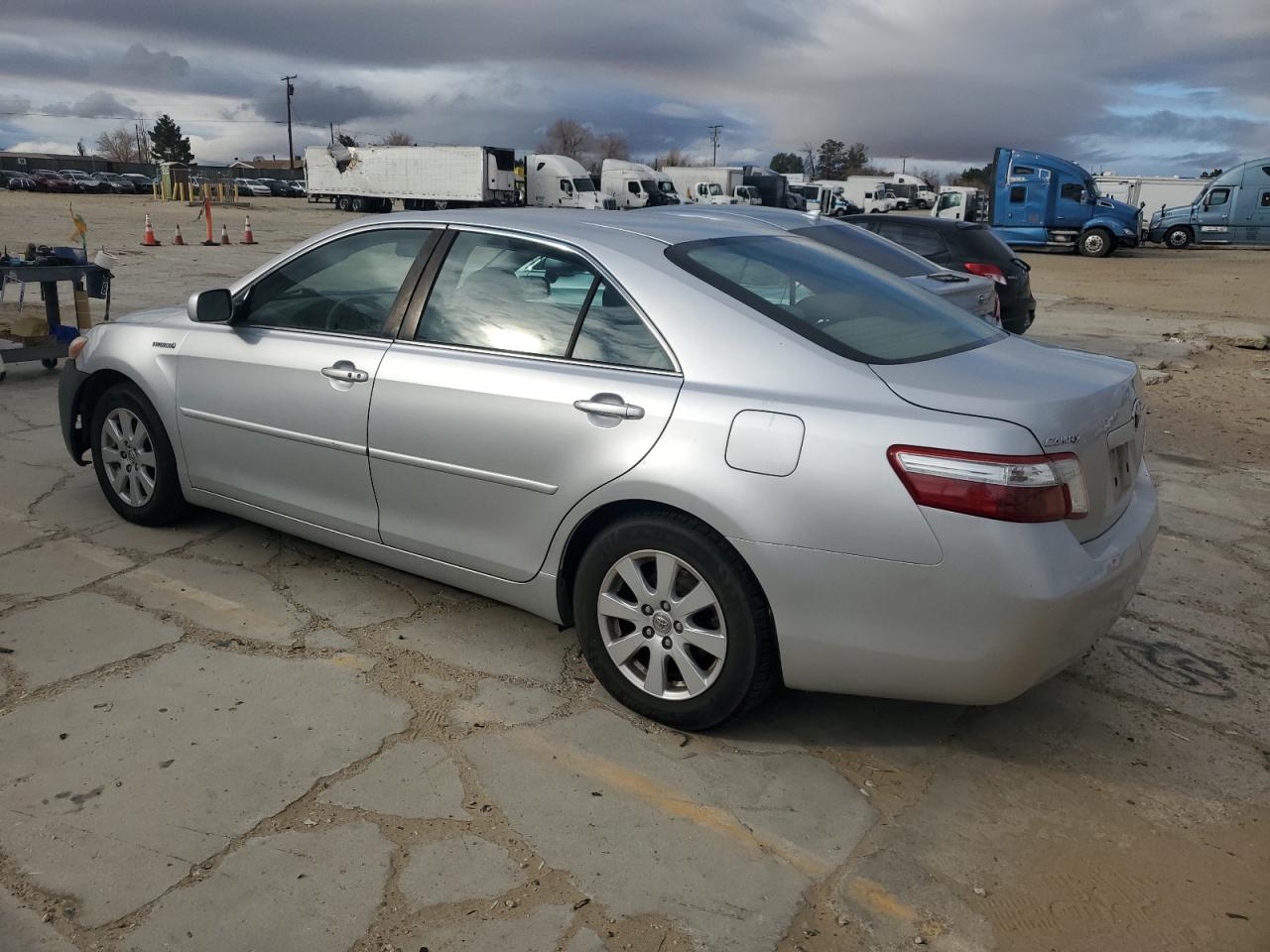 2007 Toyota Camry - Image 2