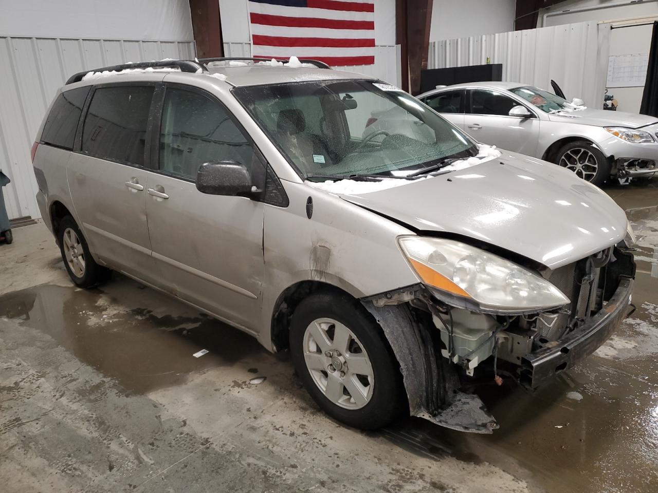 2007 Toyota Sienna - Image 4