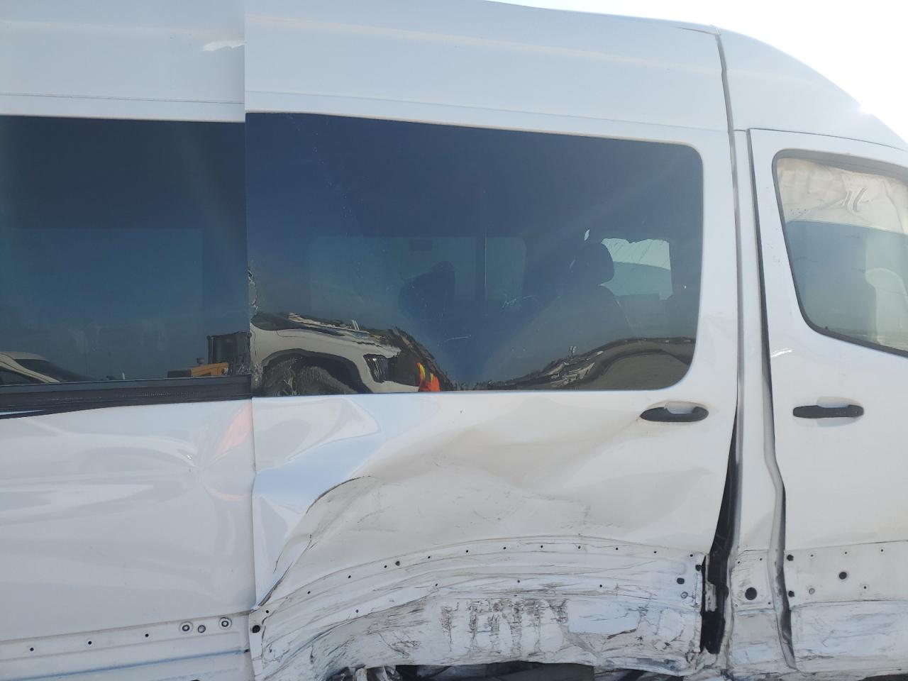 2019 Mercedes-Benz Sprinter - Image 11