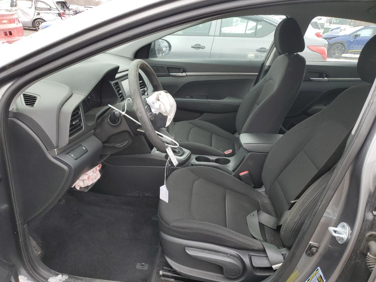 2019 Hyundai Elantra - Image 7