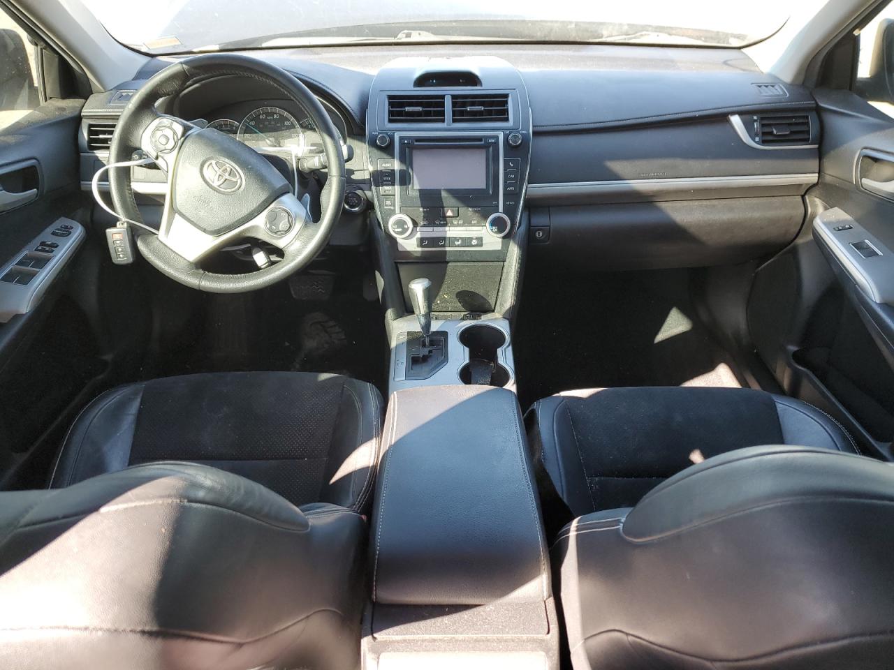 2012 Toyota Camry - Image 8