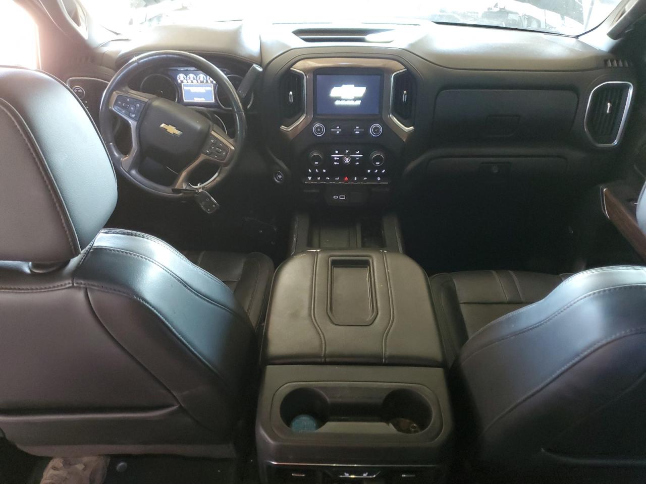 2021 Chevrolet Silverado - Image 8