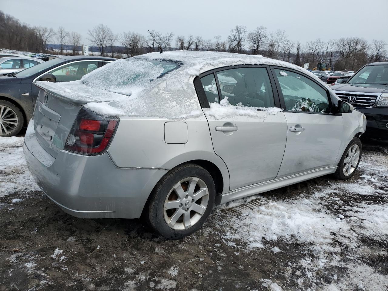 2011 Nissan Sentra - Image 3