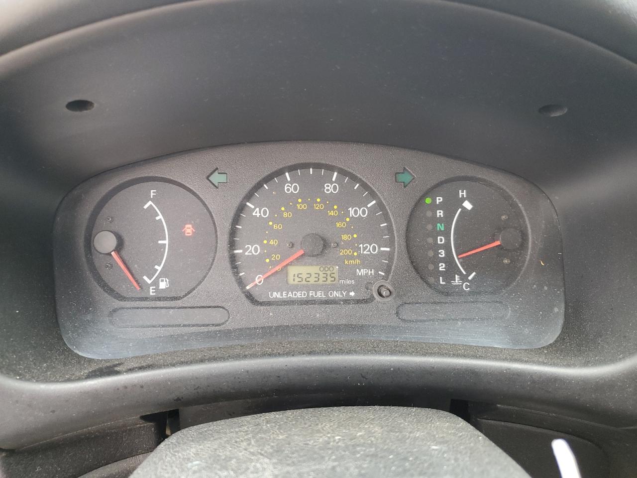 2002 Mitsubishi Mirage - Image 9