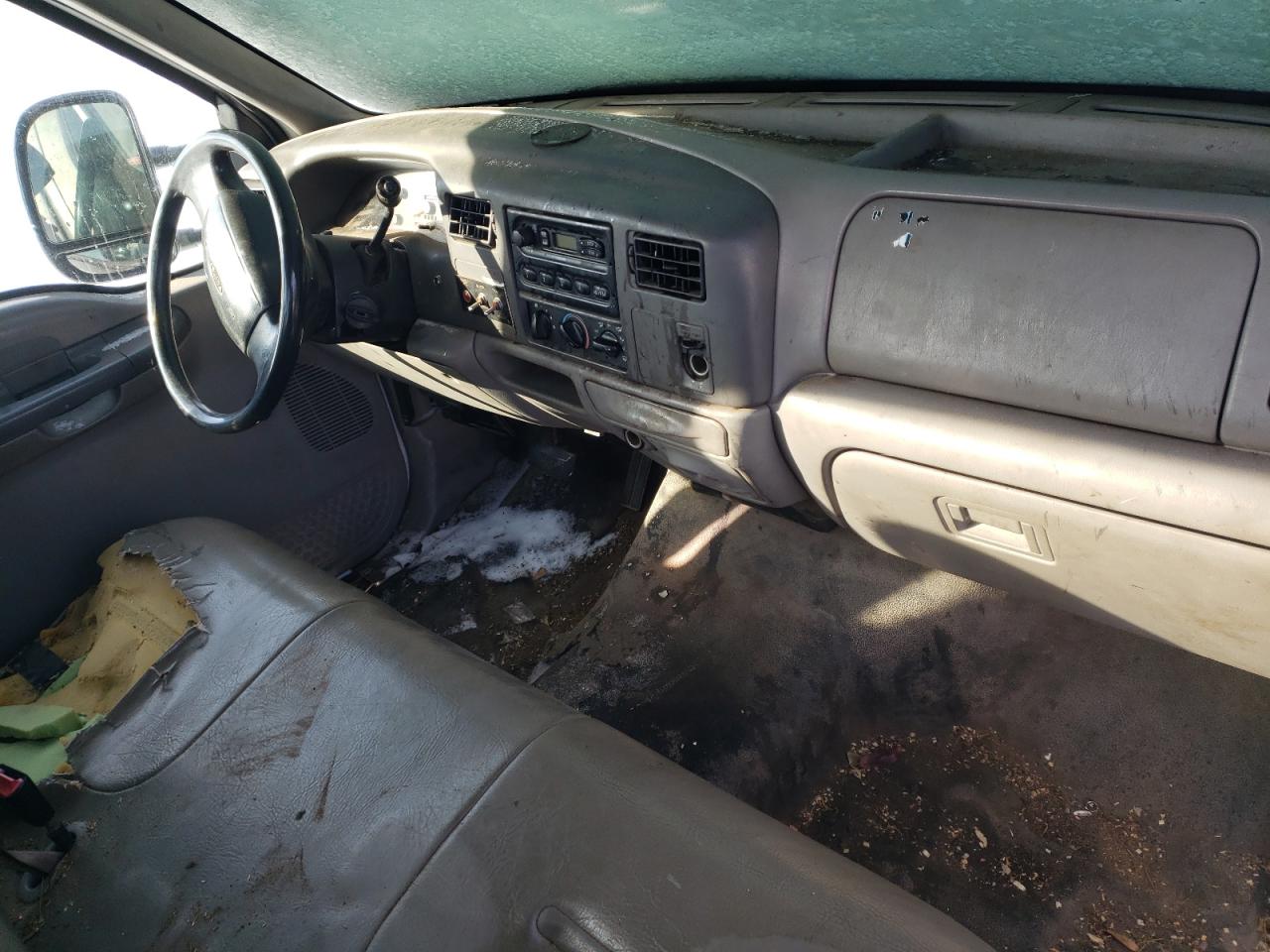 2000 Ford F350 - Image 8