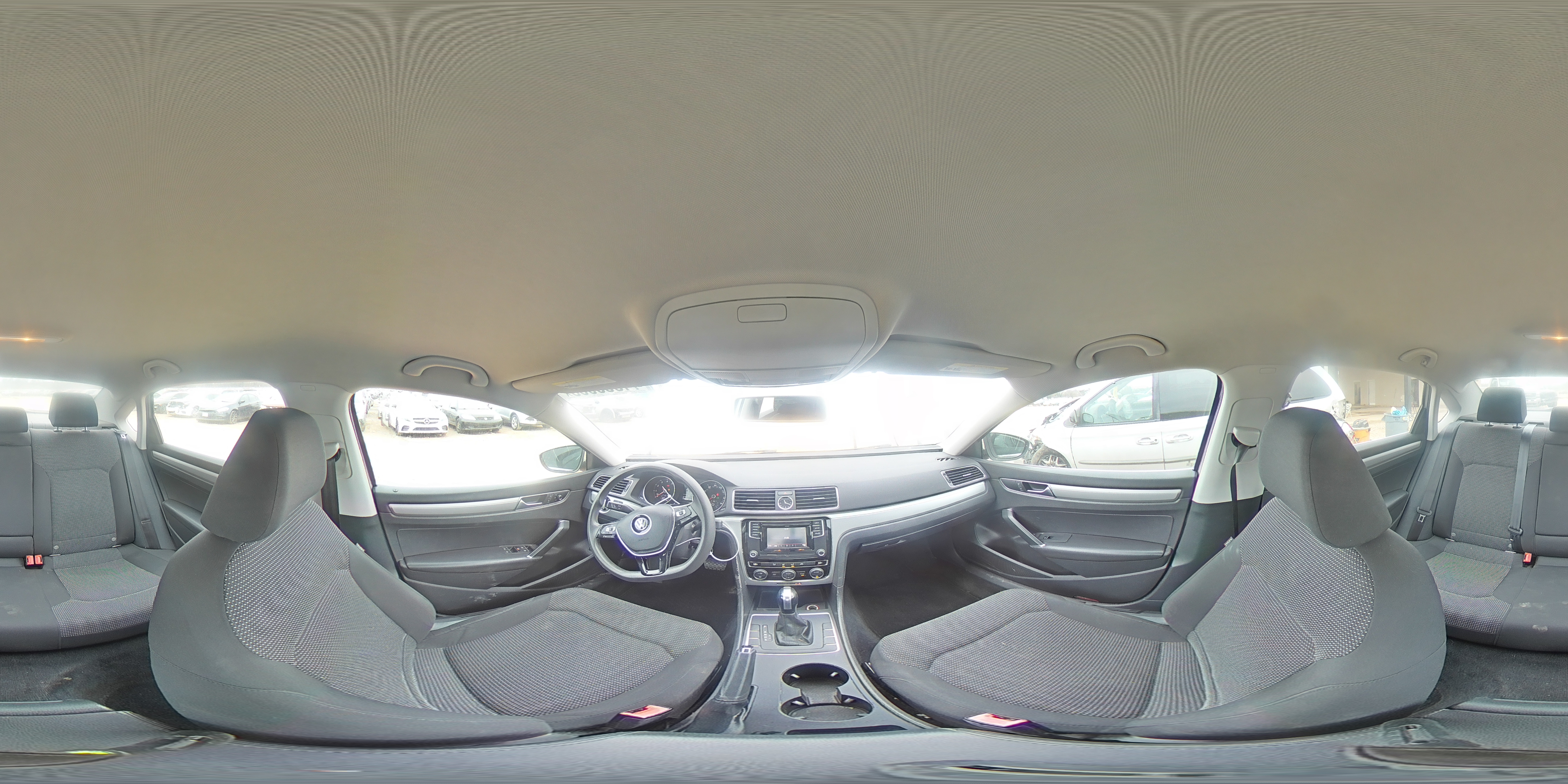 2016 Volkswagen Passat - Image 14