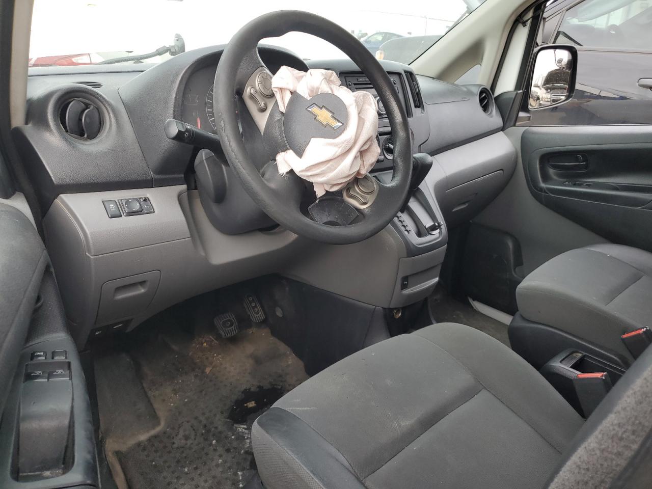 2015 Chevrolet Express - Image 8