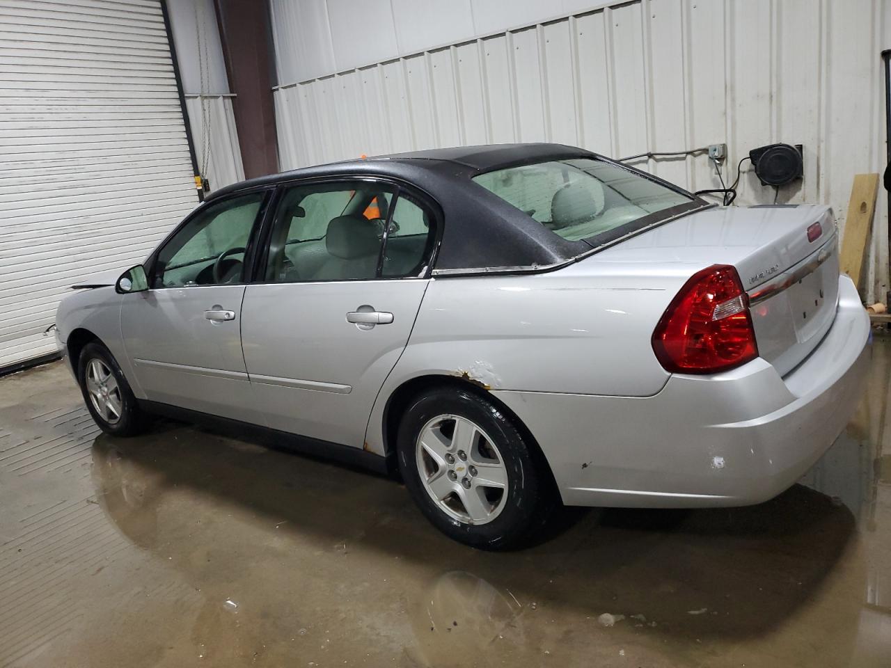2005 Chevrolet Malibu - Image 2