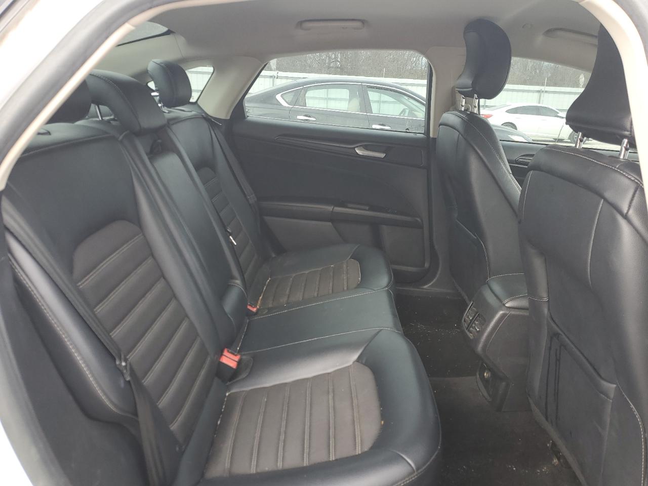 2018 Ford Fusion - Image 10